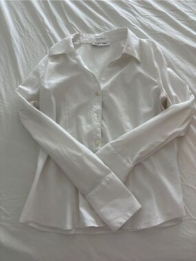 Calvin Klein White Long-Sleeve Button-Up Shirt